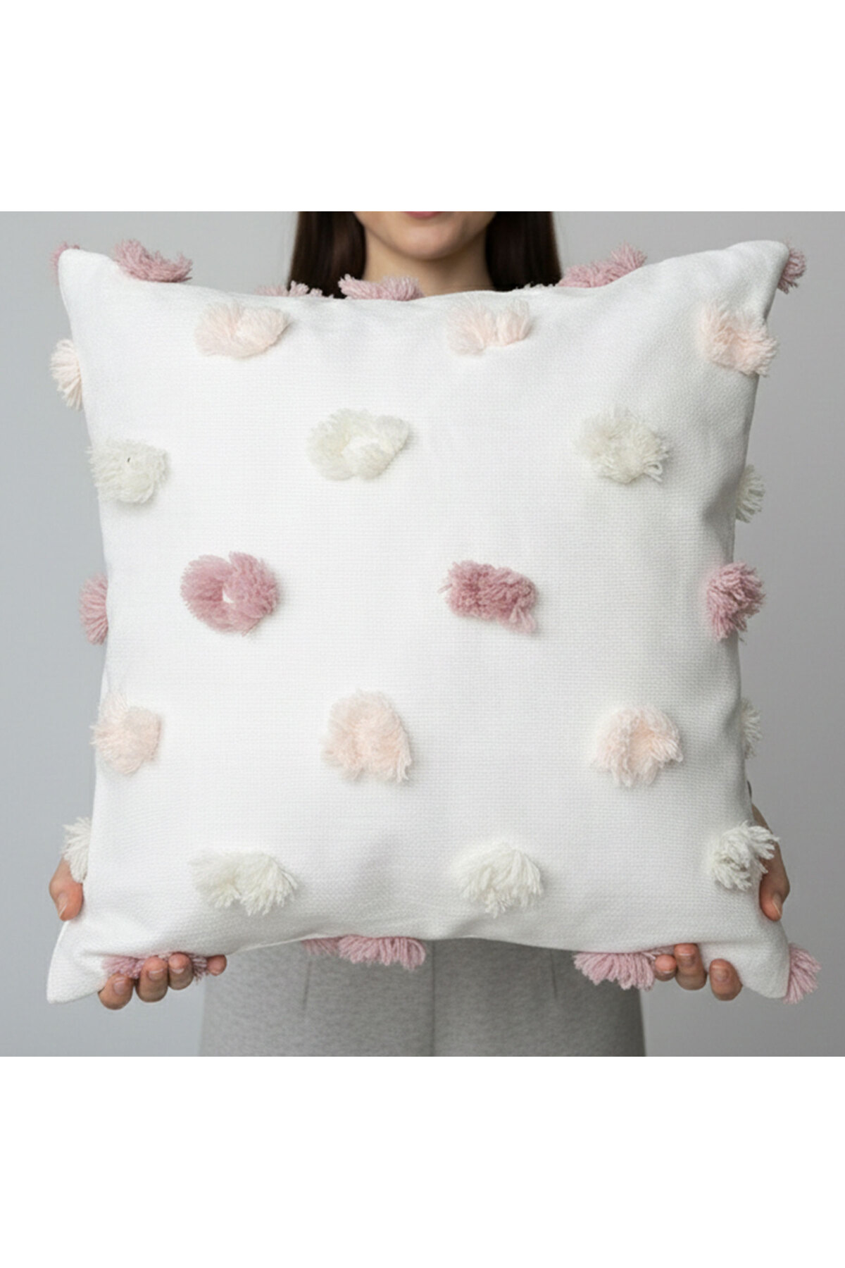 Premium Dokulu Dekoratif Kırlent Kılıfı 45x45 cm – Kabartmalı Desenli, Yüksek Kalite Kumaş